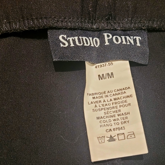 Capris - Picture 2 of 3